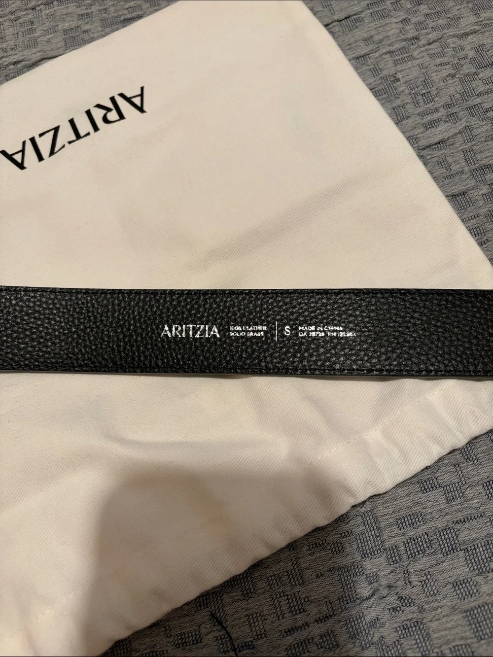 Aritzia Emblem Solid Brass Leather Wide Belt Size Small